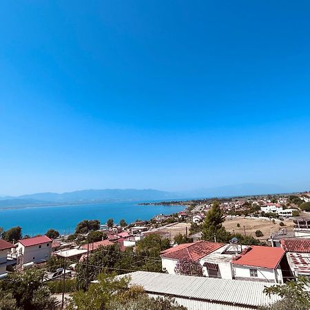 Bay Holiday Hotel & Spa Karavómilos Buitenkant foto